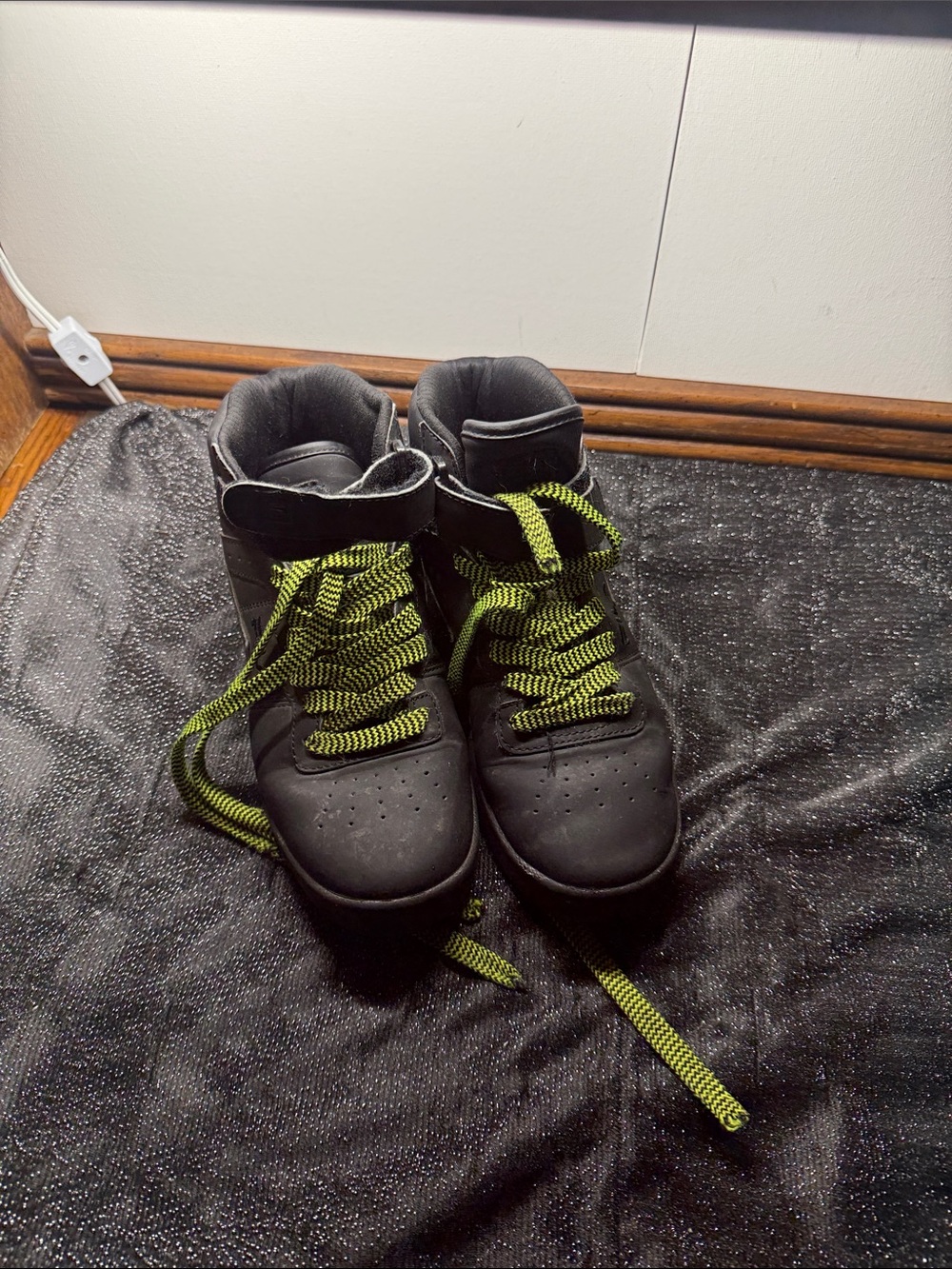 Fila Kids Black High Top Sneakers Size 4